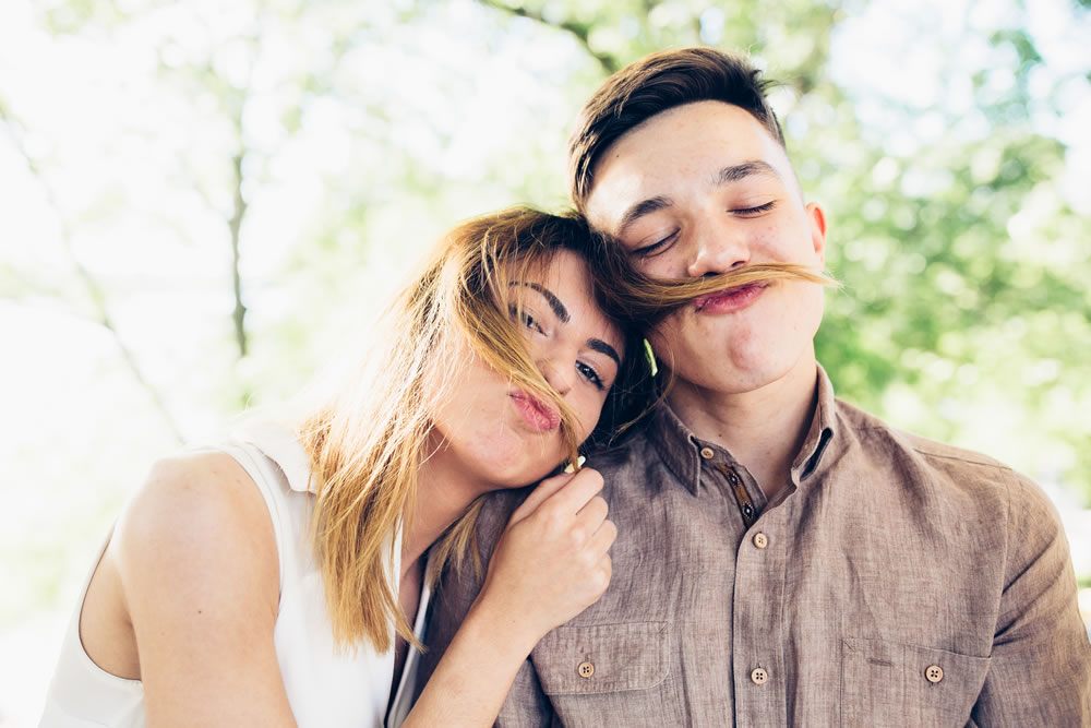 Cómo cautivar y enamorar a una mujer géminis